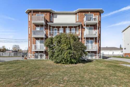 1111, Ch. de Montréal O. apt. 1, Gatineau (Masson-Angers)